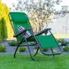 Grüner Delux Klappliegestuhl mit Kissen