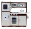 Kinderküche aus Holz mit Schränken und Kühlschrank