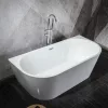 Noch freistehende Badewanne
