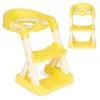 Toilette mit Treppenabgang gelb
